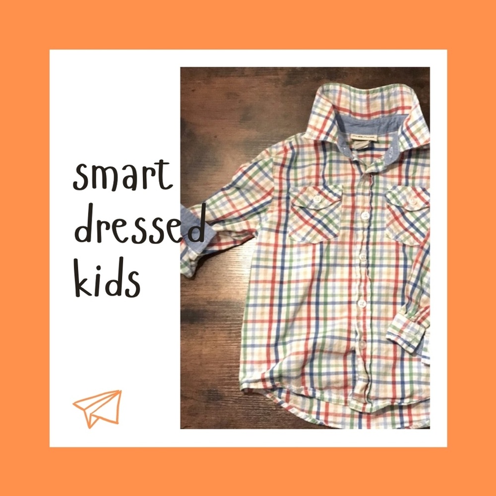 Relaxed and Cool 😎 button down shirt 4T